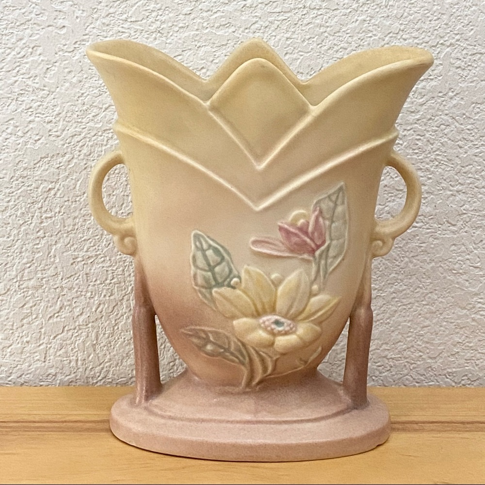 40s HULL Pottery Magnolia Flower Yellow Dusty Rose Double Handle Vase Planter